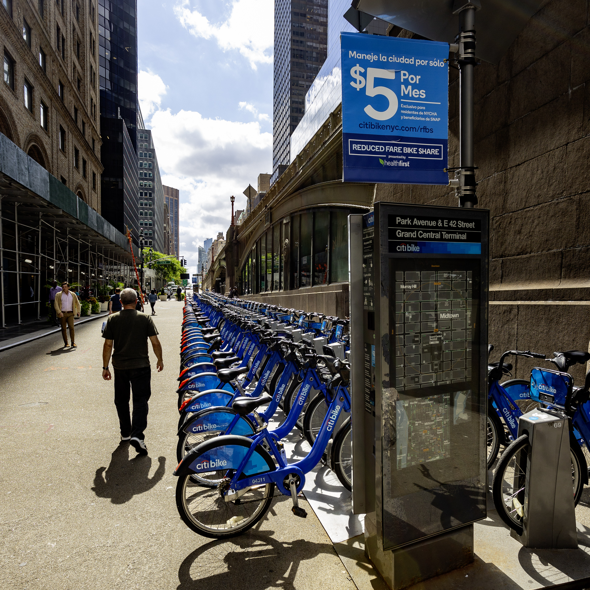 lyft-nyc-station-square