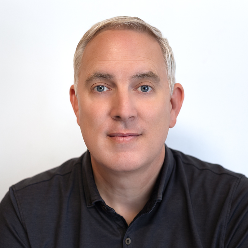 Profile Photo 2026 (P3, 800) Profile Photo 2026 (P3, 800)